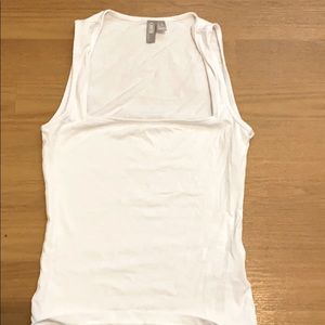White tank!